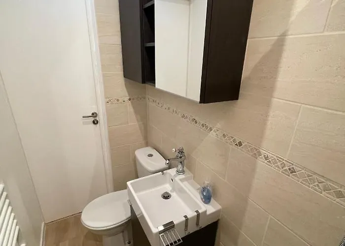 Maisonnette Bas Suquet, 200m Plages, 700m Palais, Au Calme *
