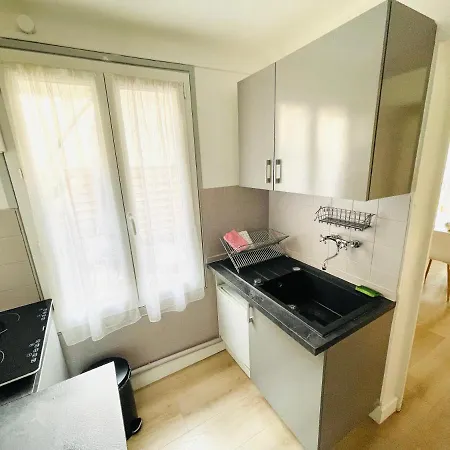 Maisonnette Bas Suquet, 200m Plages, 700m Palais, Au Calme *